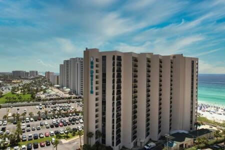 The Oyster By Brightwild-Beachfront Condo Destin Exterior photo