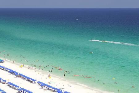 The Oyster By Brightwild-Beachfront Condo Destin Exterior photo